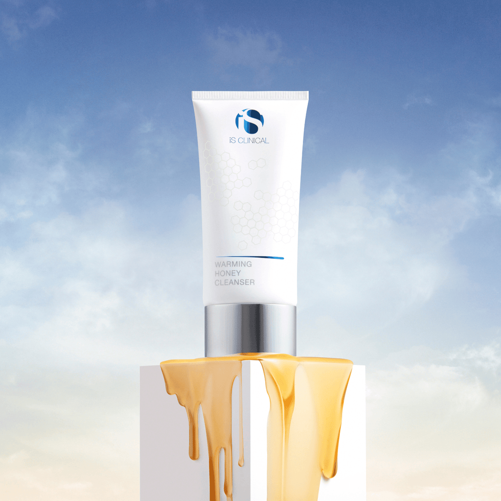 iS Clinical - Warming Honey Cleanser